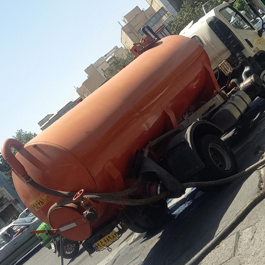 تخلیه چاه فاضلاب لایروبی سپتیک تمام نقاط تهران|خدمات پیشه و مهارت|تهران, صادقیه|دیوار