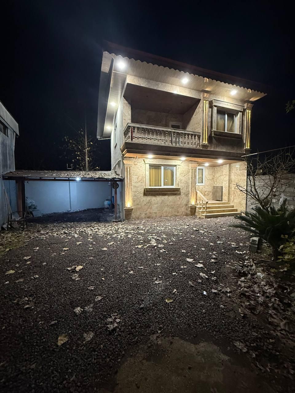 روزانه ویلا ۳۰۰ متری در رشت نزدیک گیل و نمایشگاه|اجارهٔ کوتاه‌مدت ویلا و باغ|رشت, منظریه|دیوار