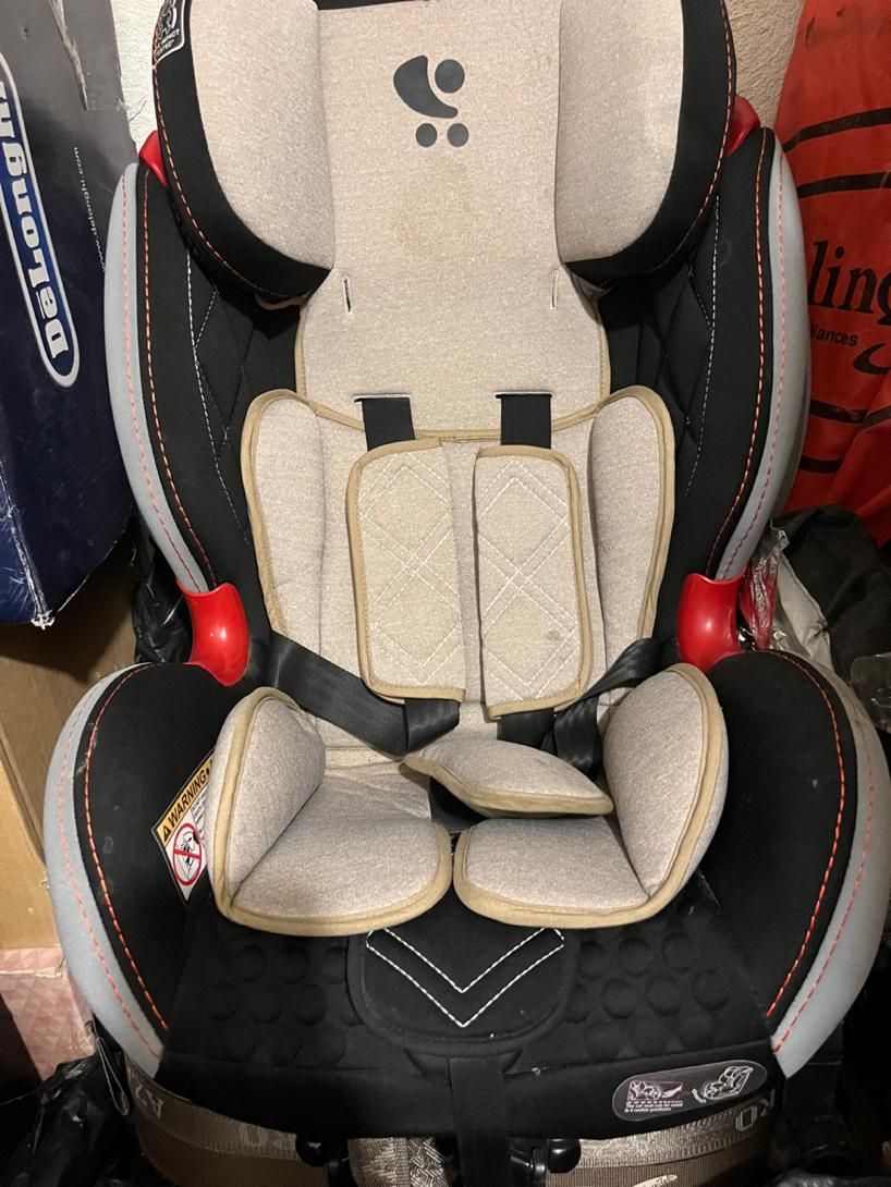 صندلی کودک‌|کالسکه و لوازم جانبی|تهران, بهار|دیوار