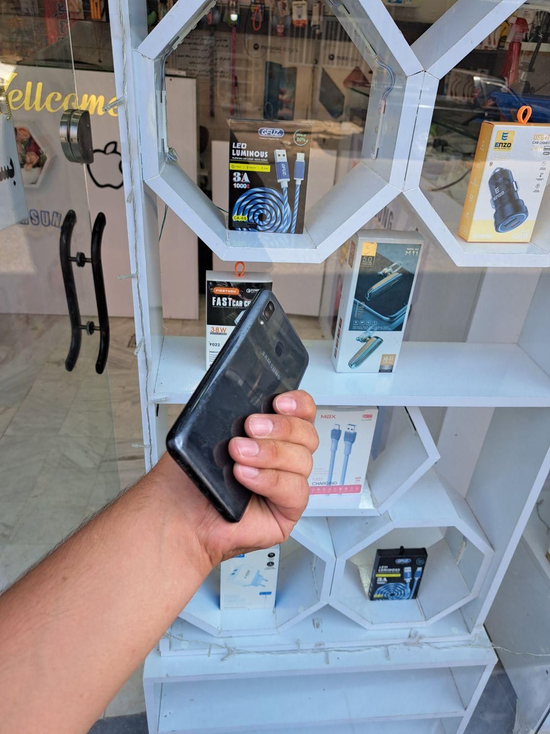 سامسونگ Galaxy A20 با حافظهٔ ۳۲ گیگابایت|موبایل|رشت, نظری|دیوار