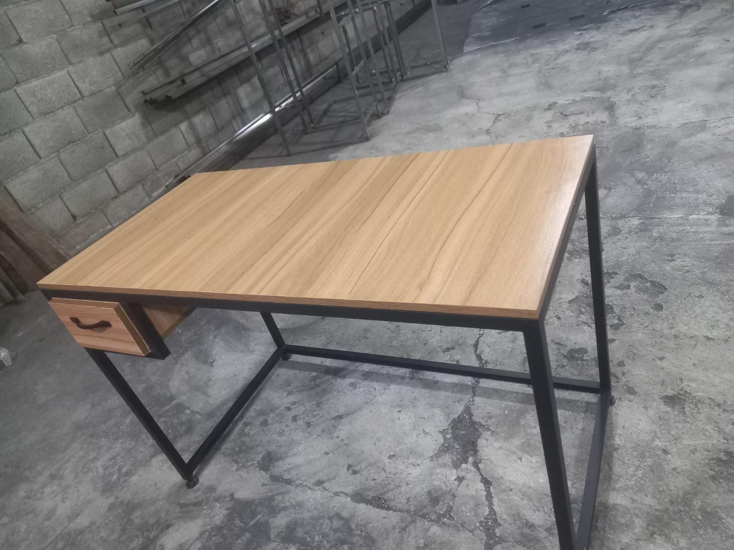 میز تحریر کامپیوتر کشو دار میز اداری کد ۱۲۲|میز تحریر و کامپیوتر|تهران, یافت آباد جنوبی|دیوار