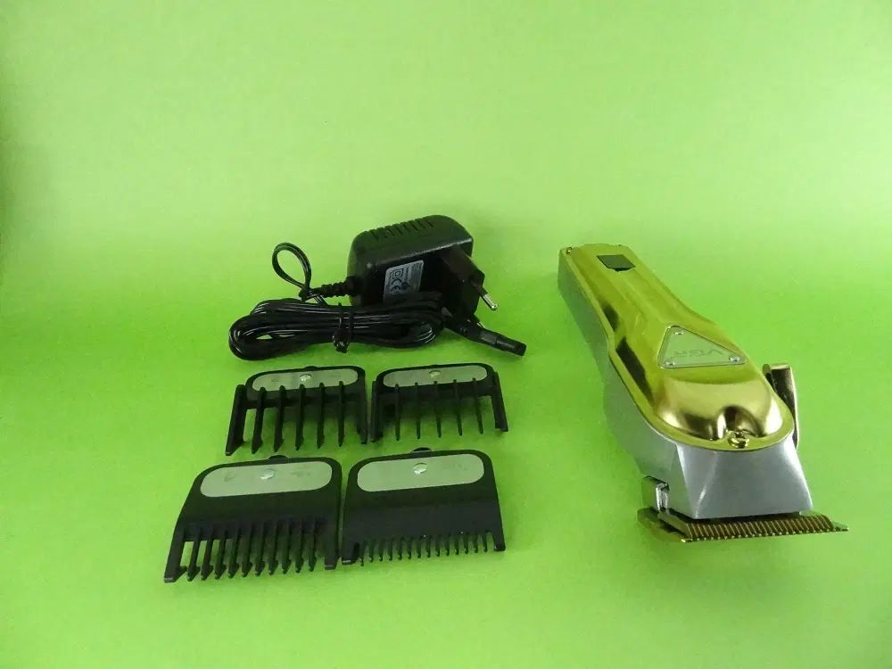 ماشین اصلاح سر و صورت VGR مدل V-140 با گارانتی|آرایشی، بهداشتی، درمانی|مشهد, جوادیه|دیوار