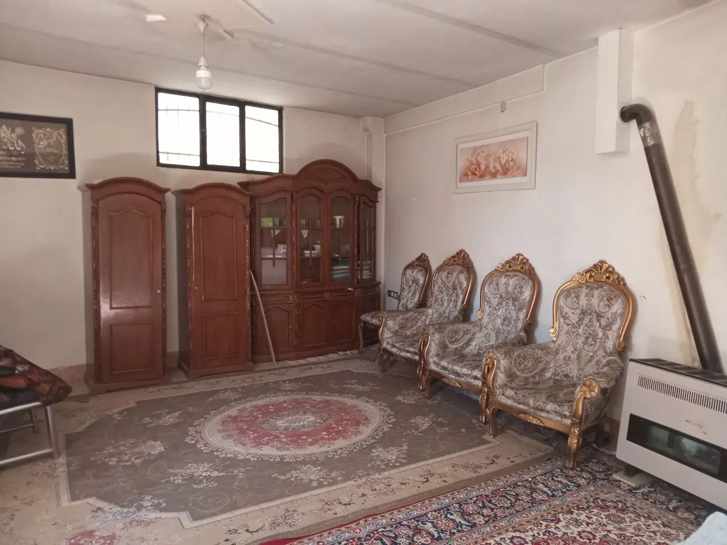 سویت دربست با پارکینگ|اجارهٔ کوتاه‌مدت آپارتمان و سوئیت|مشهد, تلگرد|دیوار