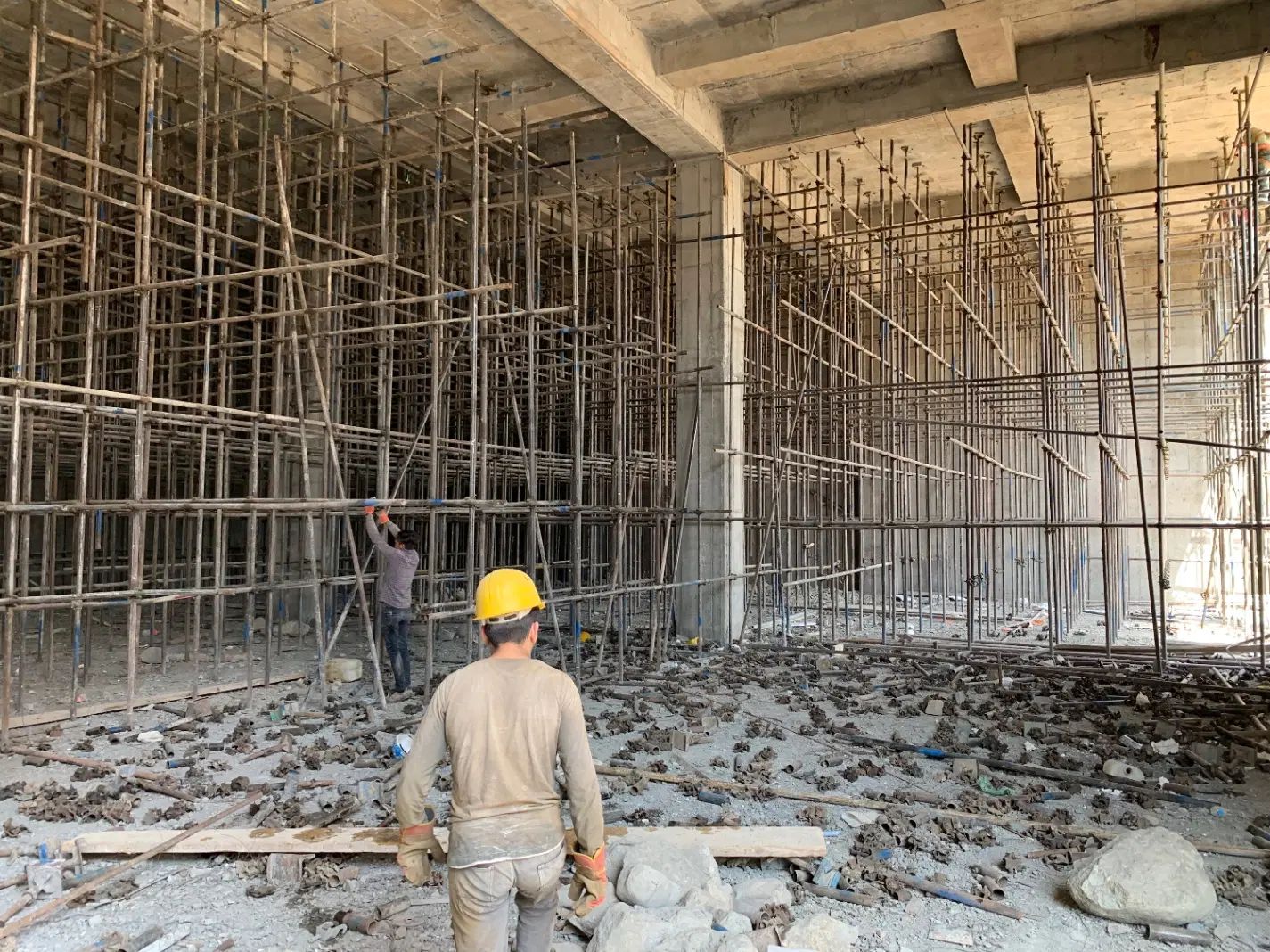 داربست فلزی قاسمی پیچ و رولپلاک همراه با چادر|خدمات پیشه و مهارت|تهران, اتابک|دیوار