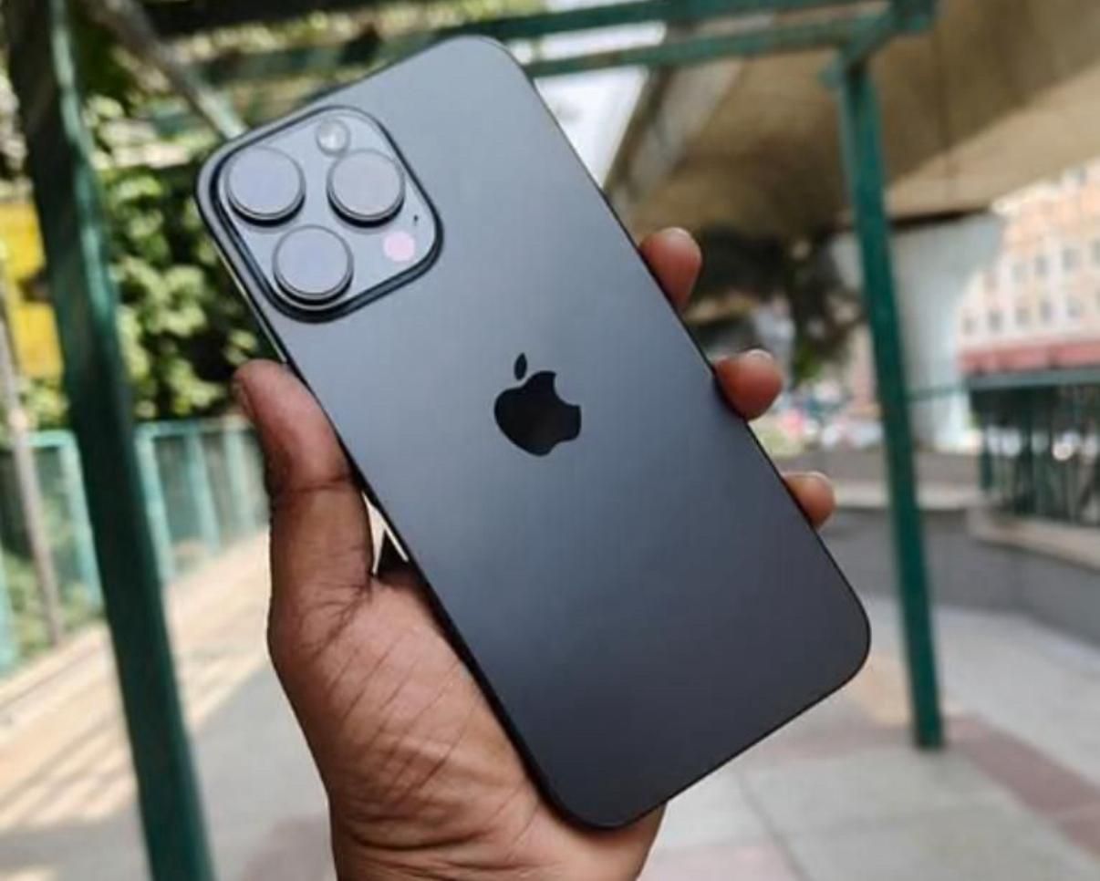 اپل iPhone 16 Pro با حافظهٔ ۲۵۶ گیگابایت|موبایل|تهران, شهران شمالی|دیوار