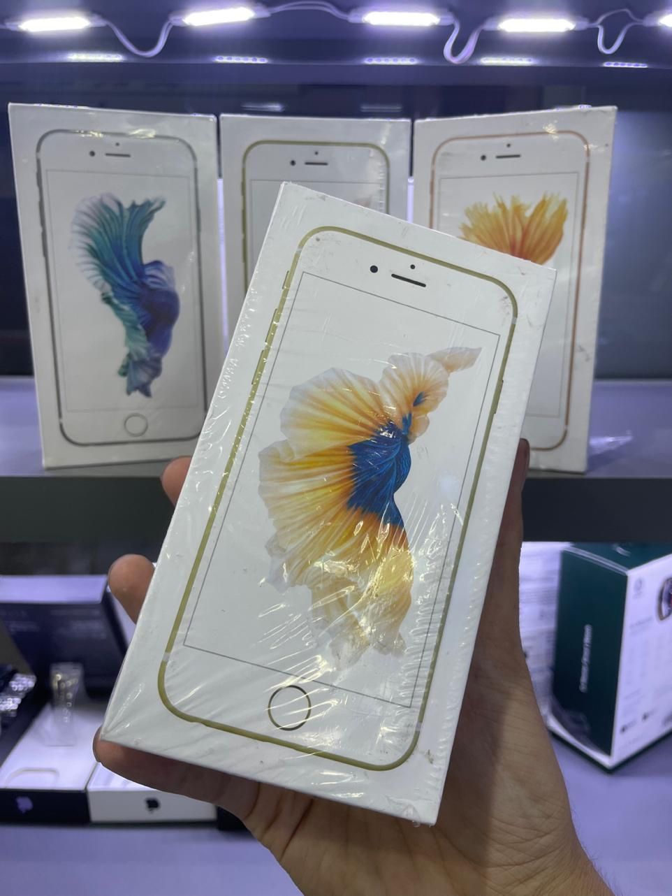 اپل iPhone 6s با حافظهٔ ۶۴ گیگابایت|موبایل|مشهد, طبرسی شمالی|دیوار