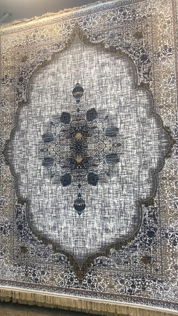 طرح ۷۰۰شانه ستاره دودی و سیلور|فرش|تهران, بازار|دیوار