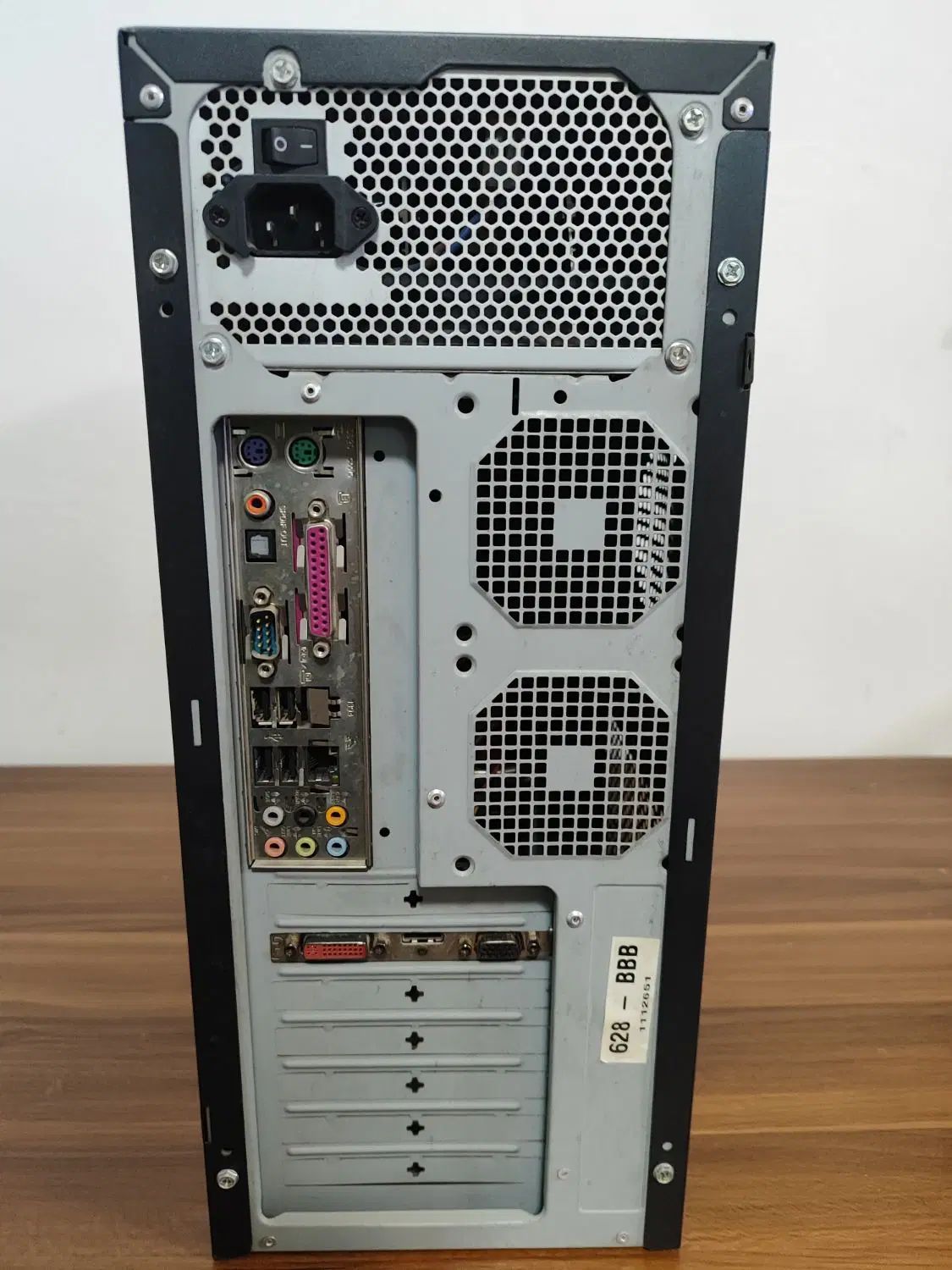 سیستم ۴ هسته ای با رم ۸ ddr3 هارد ۵۰۰ گرافیک ۲|رایانه رومیزی|چالوس, |دیوار