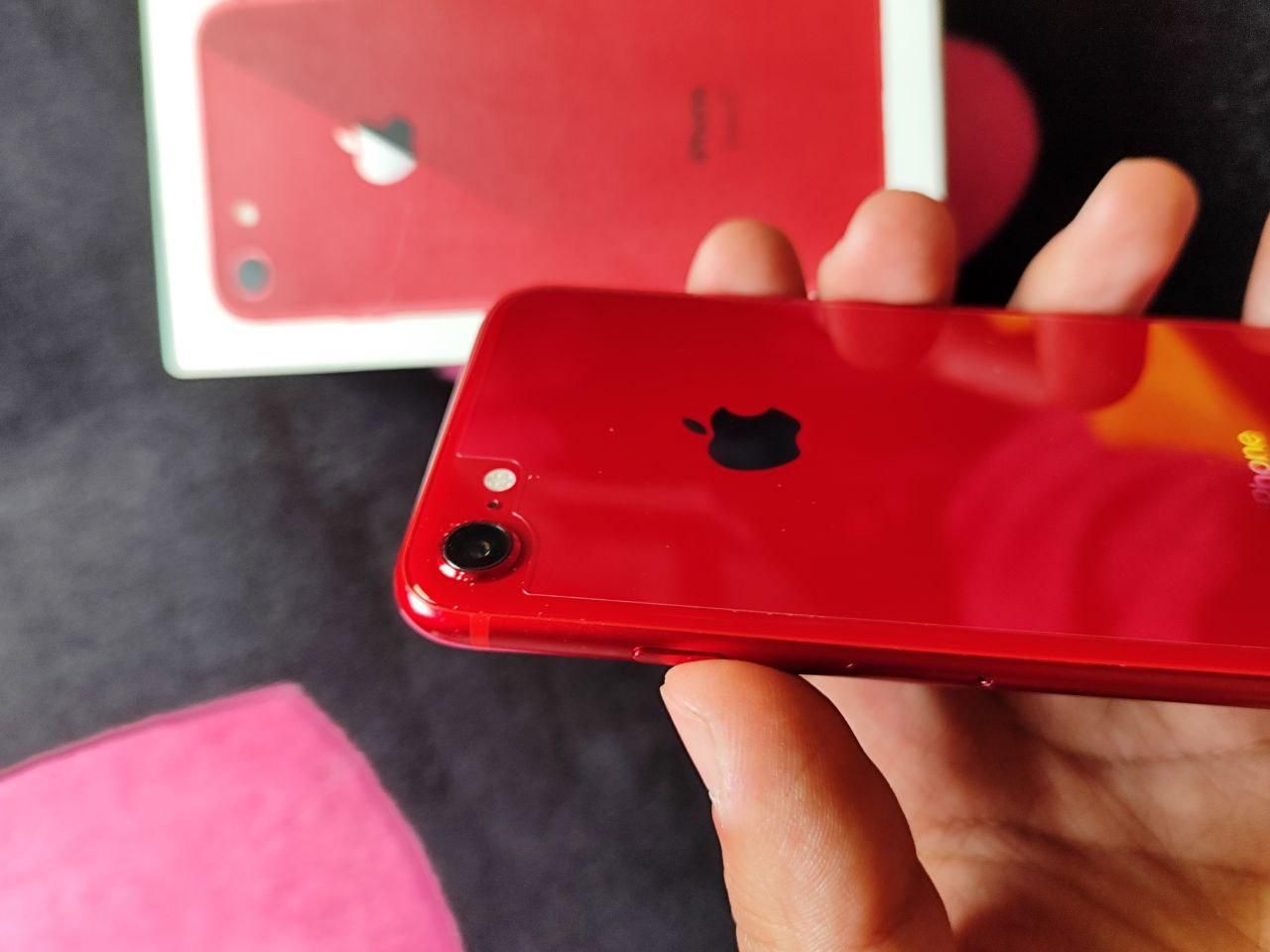 اپل iPhone 8 با حافظهٔ ۶۴ گیگابایت|موبایل|امیدیه, |دیوار