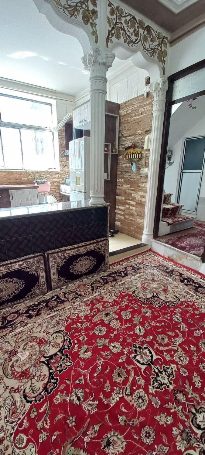 واحدی ۸۵متریی دو خوابه رو شاه کوچه اصلی|فروش خانه و ویلا|سنندج, |دیوار