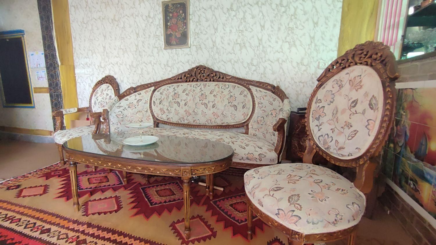 مبل سلطنتی چوب گردو|مبلمان خانگی و میز عسلی|محمدیه-قزوین, |دیوار