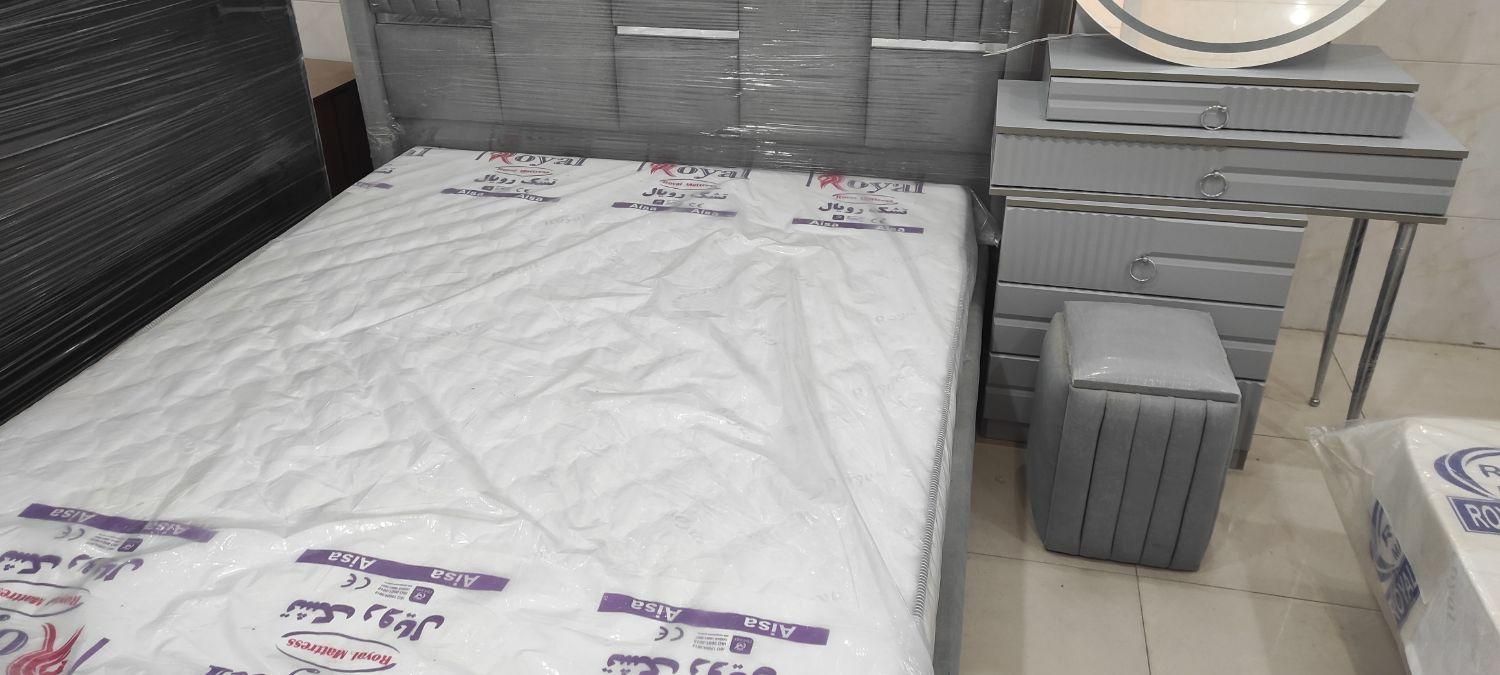 تشک رویال|تشک تختخواب|هشتگرد, هشتگرد قدیم|دیوار