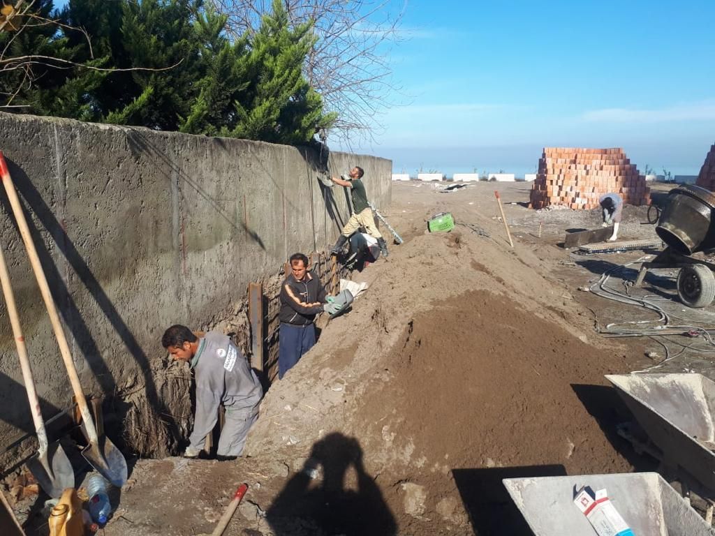استخدام کارگر ساده با حقوق 24 میلیون در محمودآباد|استخدام معماری، عمران و ساختمانی|محمودآباد, |دیوار