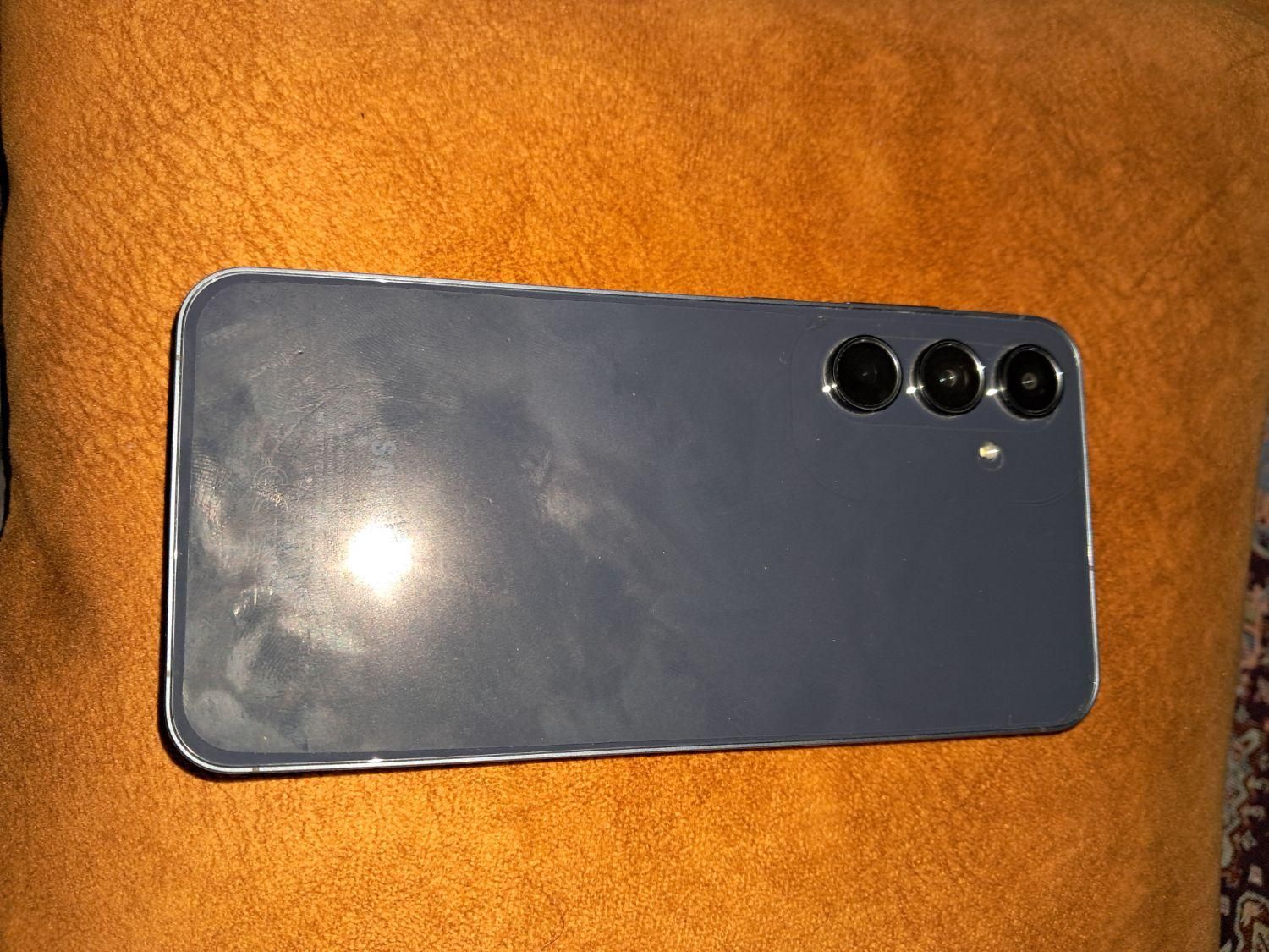 سامسونگ Galaxy A55 با حافظهٔ ۲۵۶ گیگابایت|موبایل|قم, امامزاده ابراهیم|دیوار