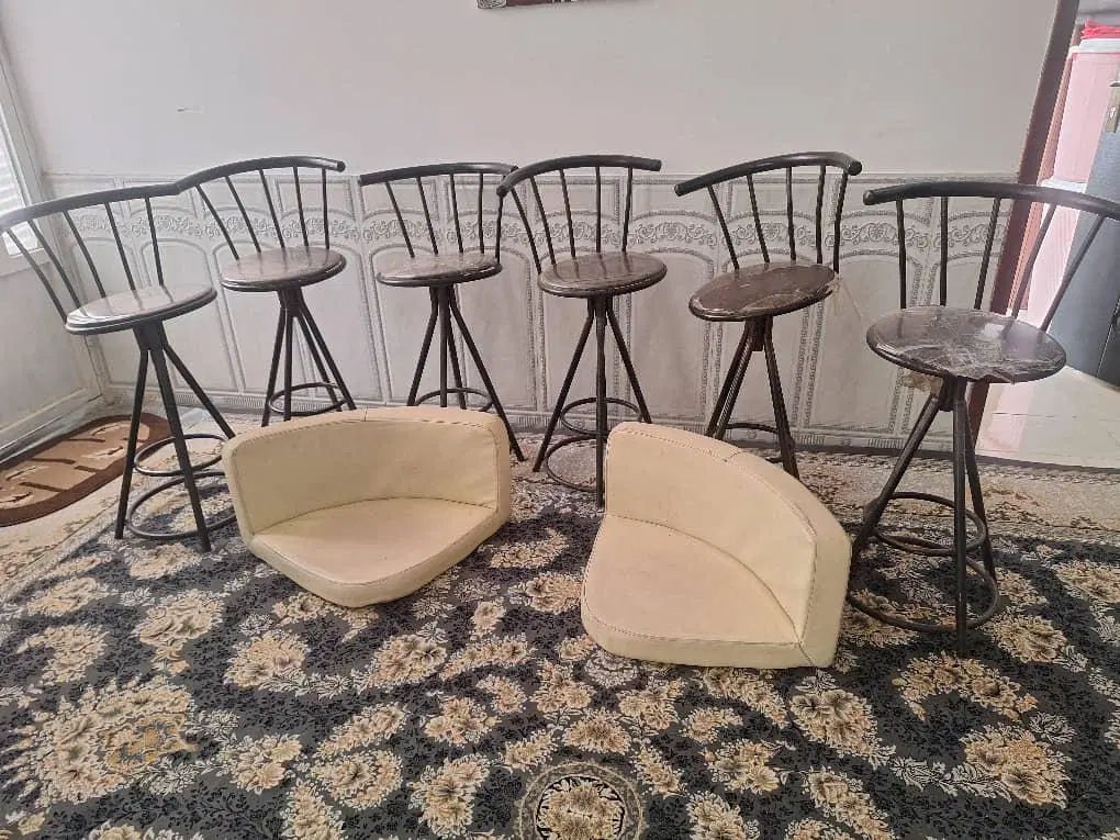 وسایل کافه درحدنوبه‌فروش‌میرسدبه‌بالاترین پیشنهاد|کافی‌شاپ و رستوران|شیراز, فخرآباد (دروازه کازرون)|دیوار