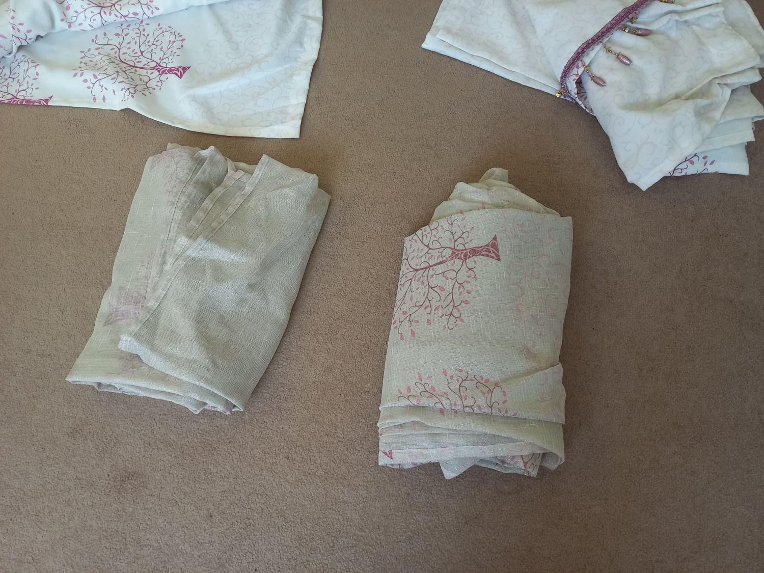 یک عددپرده سلطنتی پارچه ترک دوخت امارات|پرده، رانر، رومیزی|صدرا-فارس, فاز ۱|دیوار