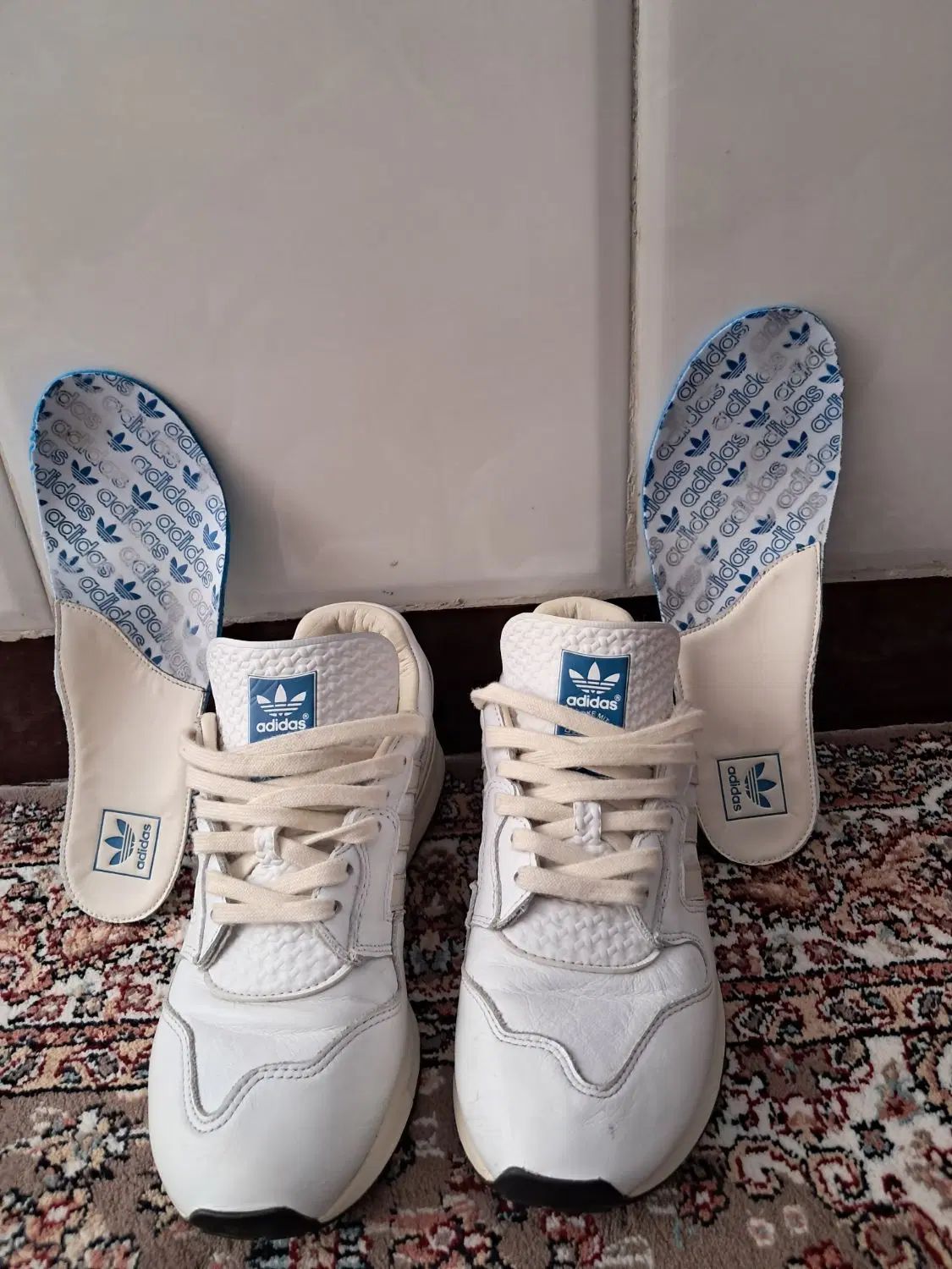 کتونی zx420اورجینال درحداکبندبه شرط کمیاب سایز۴۱.۵|کیف، کفش، کمربند|تهران, میدان میوه و تره‌بار مرکزی|دیوار