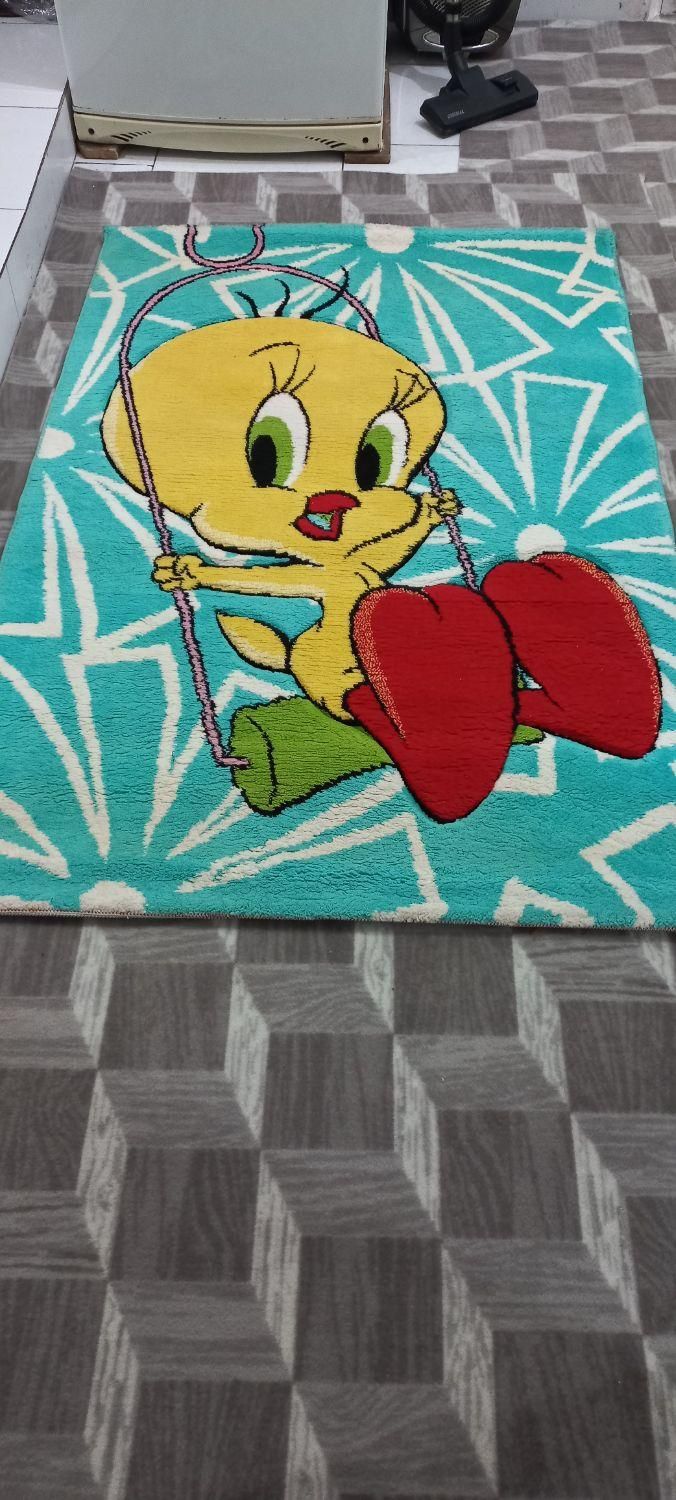 فرش کودک در حد نو|فرش|خاوران, |دیوار