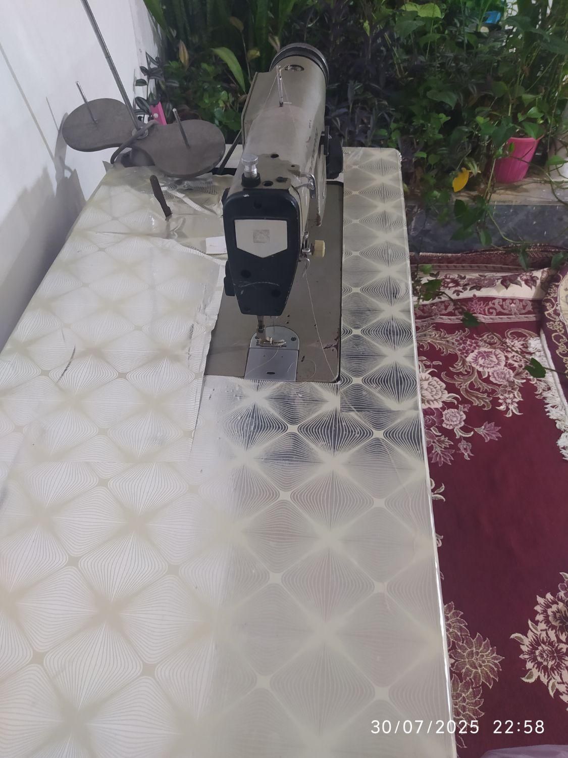 چرخ خیاطی|چرخ خیاطی و ریسندگی|ایذه, |دیوار