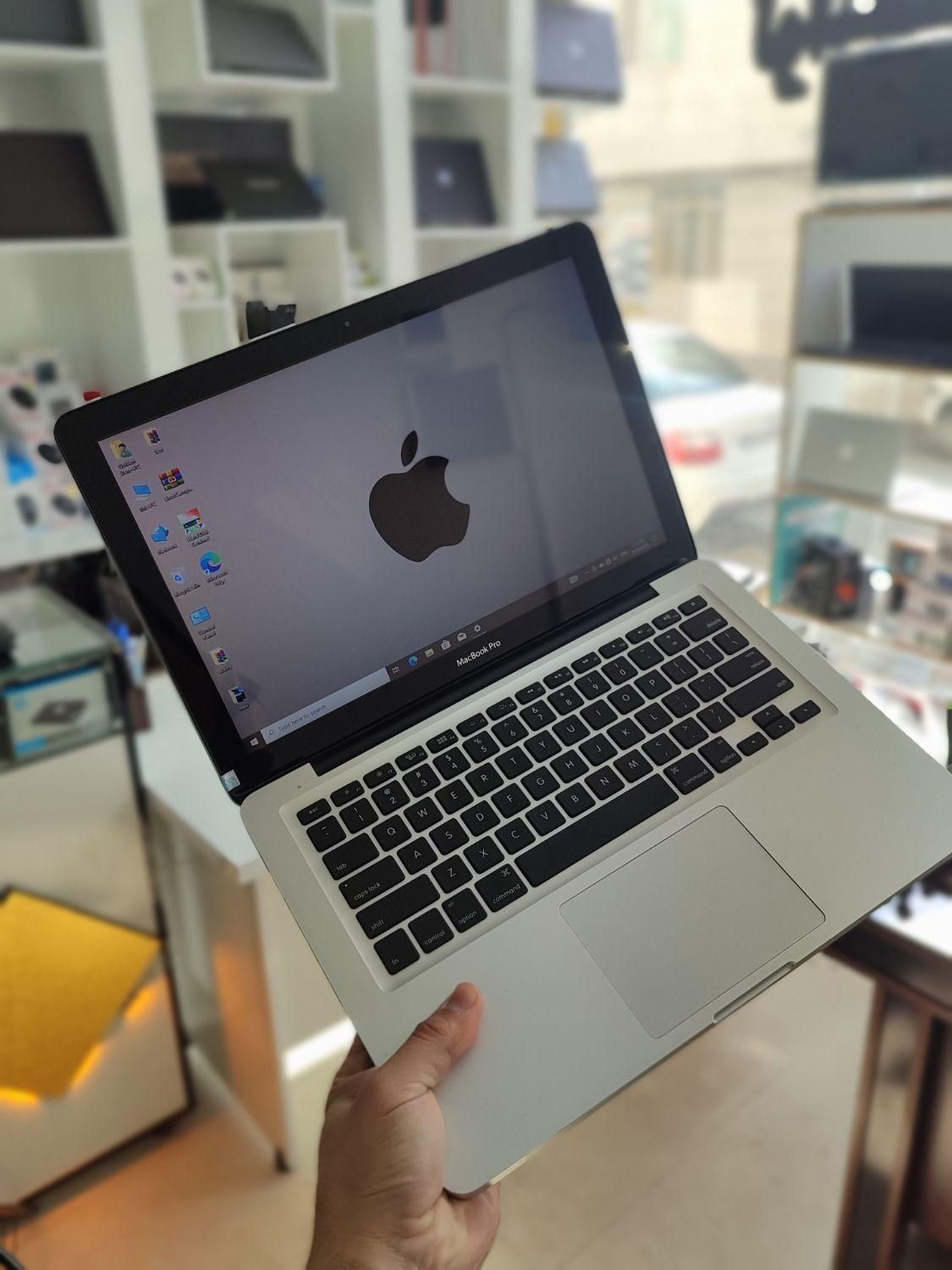 مک بوک اپل اصلی فوق العاده جذاب  core i5 رم ۸ SSD|رایانه همراه|نیشابور, شهرک قدس|دیوار