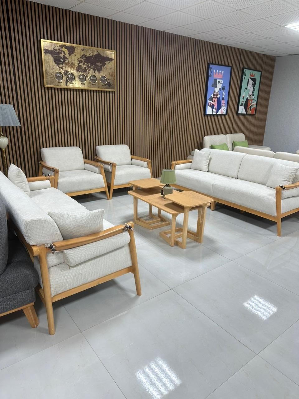 مبل کارول شرکتی (مبل نمونه)|مبلمان خانگی و میز عسلی|کرمانشاه, |دیوار