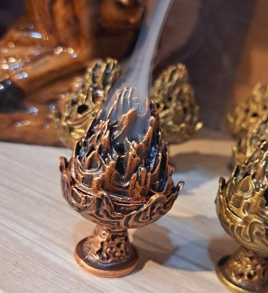 بخور زارر بخور قرمزز عود پاکسازی بخور دفع انرژی|آرایشی، بهداشتی، درمانی|کرج, شهرک آسمان|دیوار