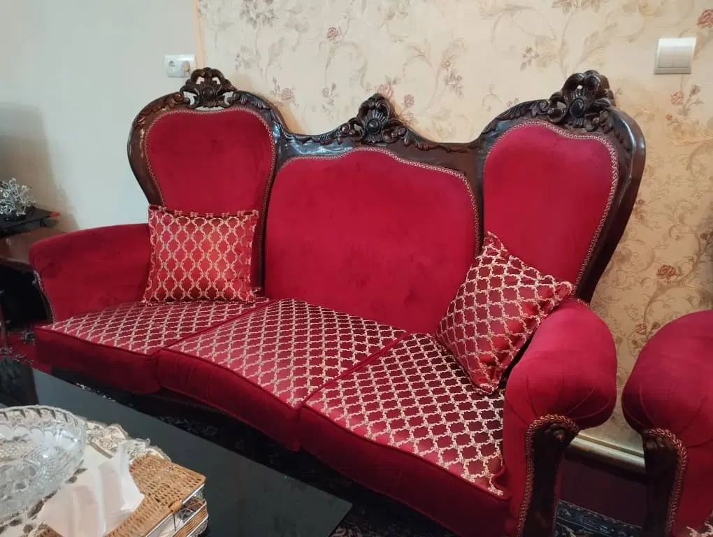 مبلمان کلاسیک بسیار شکیل وزیبا مخصوص مشکل پسندها|مبلمان خانگی و میز عسلی|تهران, ارامنه|دیوار