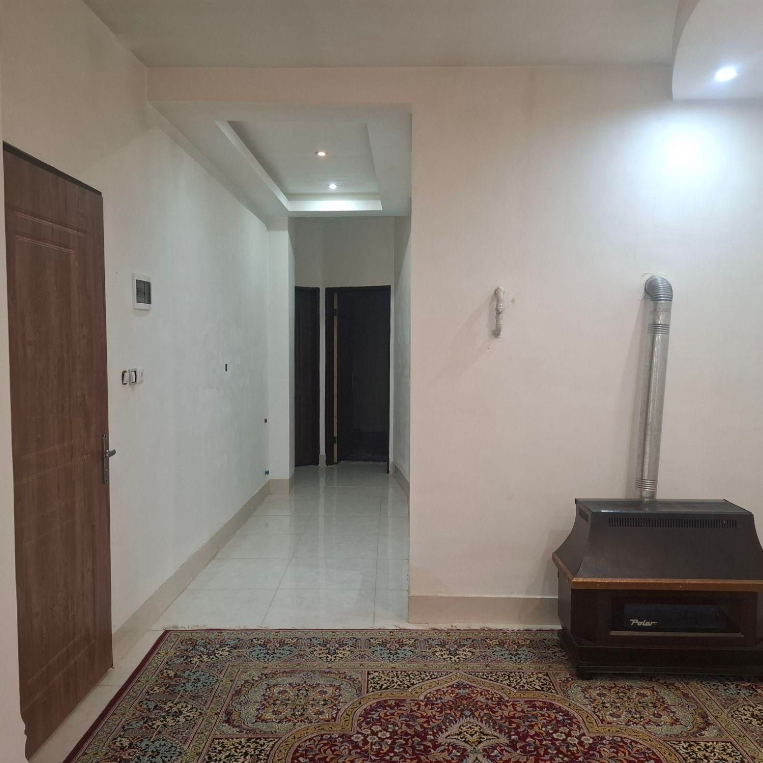 سوییت پارکینگ دار مرکز شهر|اجارهٔ کوتاهمدت آپارتمان و سوئیت|دورود, |دیوار