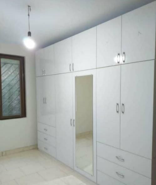 کمددیواری سفید|جاکفشی، کمد، دراور|تهران, صادقیه|دیوار