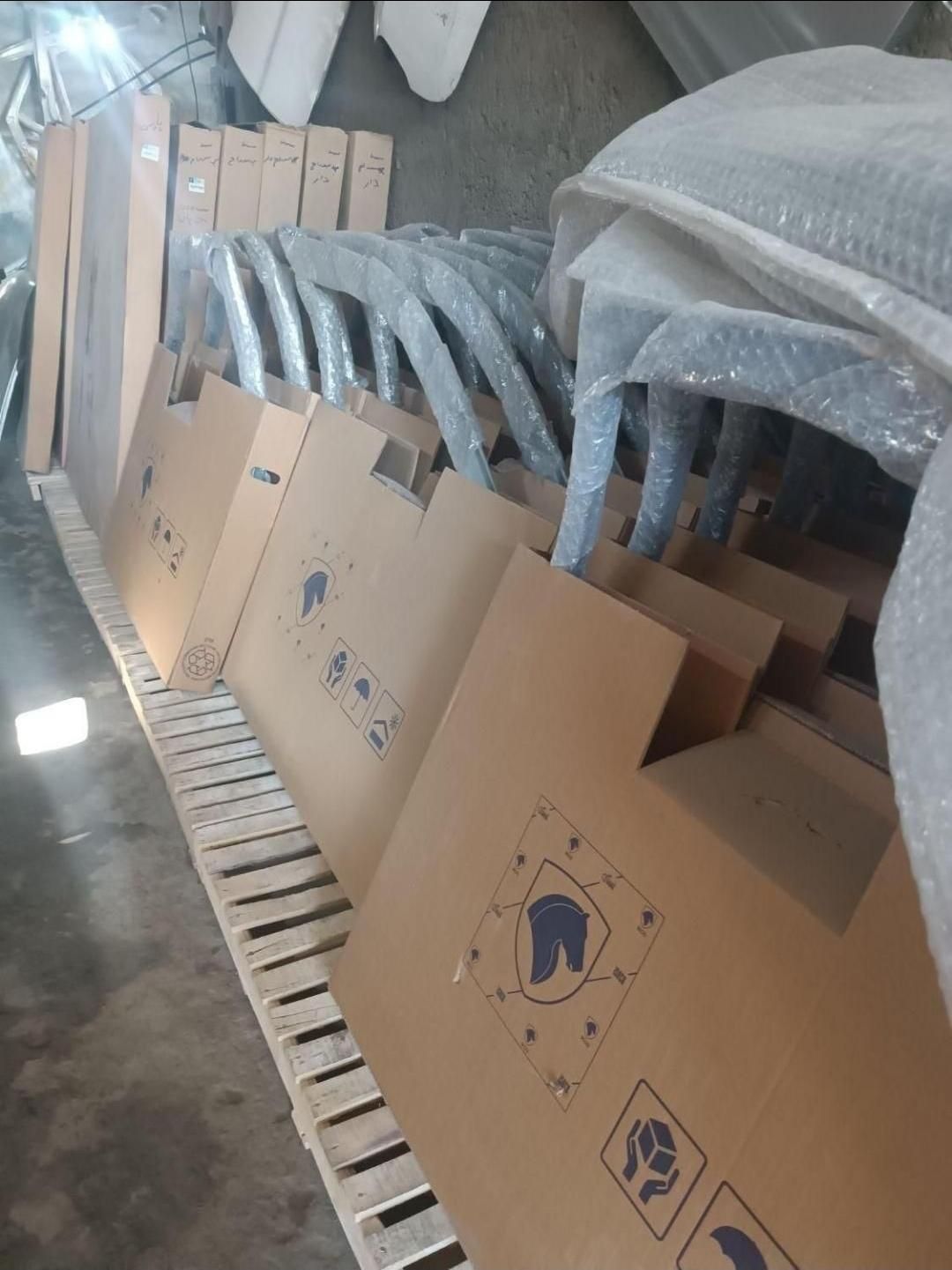 کاپوت پژو سمند پراید گلگیرودر|قطعات یدکی و لوازم جانبی|اصفهان, رهنان|دیوار