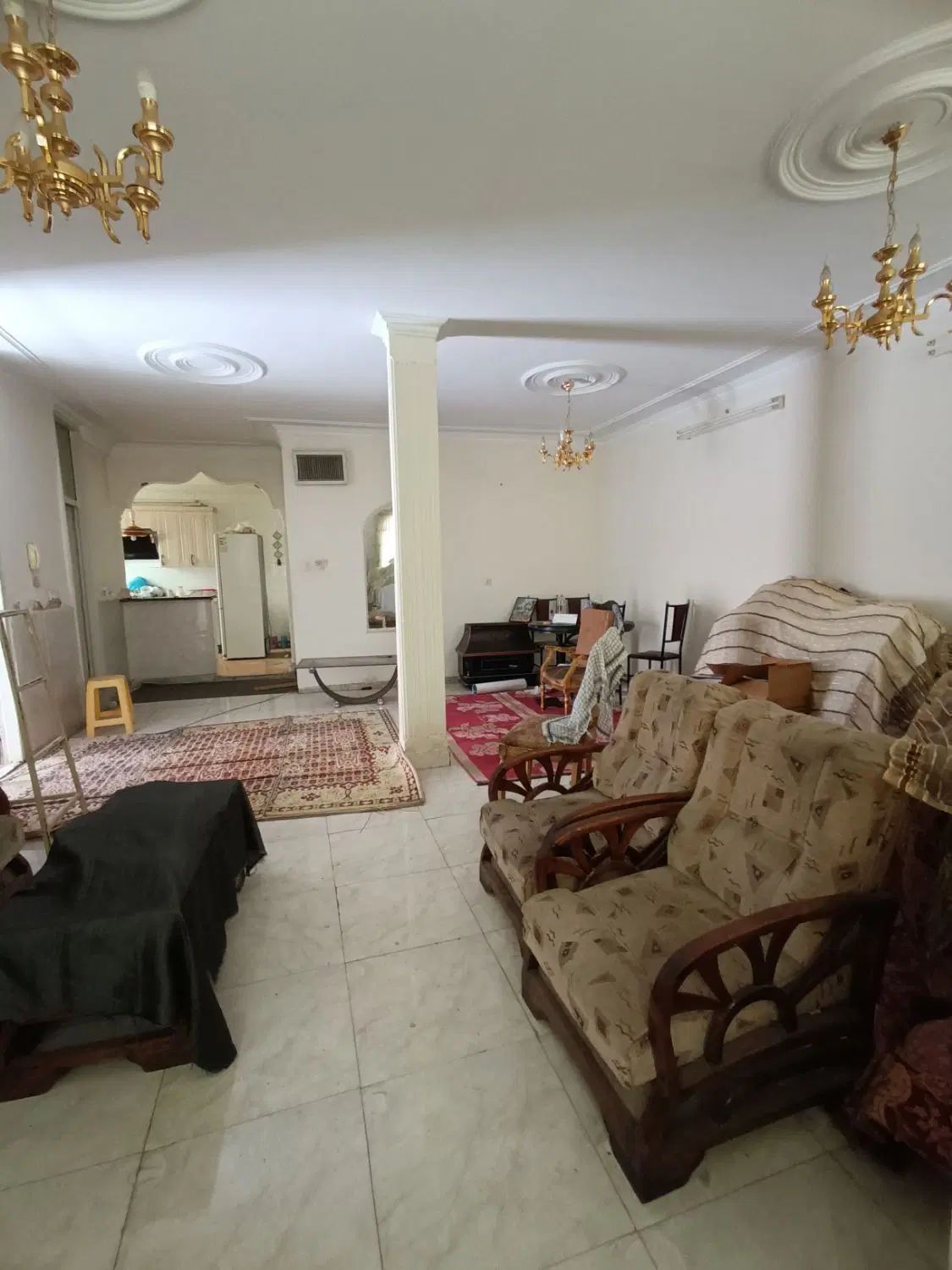 ۱۵۴ متری ویلایی/ تاپ لوکیشن جوادالائمه/ قابل تهاتر|فروش خانه و ویلا|ری, شهید غیوری (ابن باویه)|دیوار