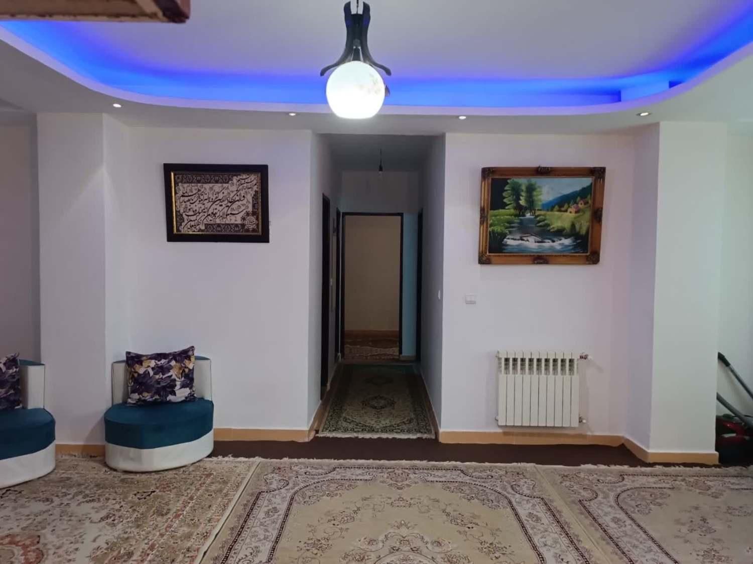 فروش واحد 84 متری سنددار بلوار ولیعصر به گلسار|فروش آپارتمان|رشت, کوی عرفان|دیوار