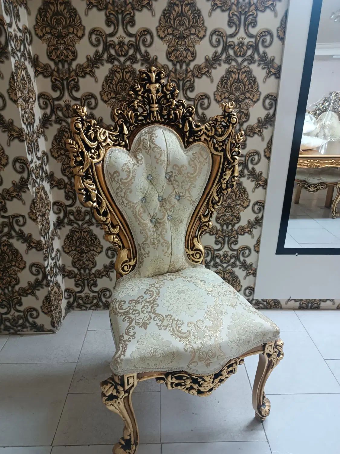 ست مبل و ناهار خوری استیل ورق طلا تمام چوب|مبلمان خانگی و میز عسلی|کرج, شاهین‌ویلا|دیوار