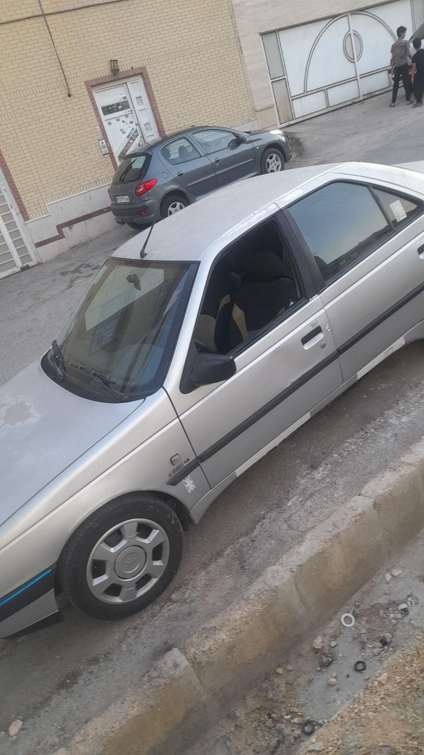 پژو 405 جی ال ایکس (GLX)، مدل ۱۳۸۹|خودرو سواری و وانت|شیراز, شهرک بزین|دیوار