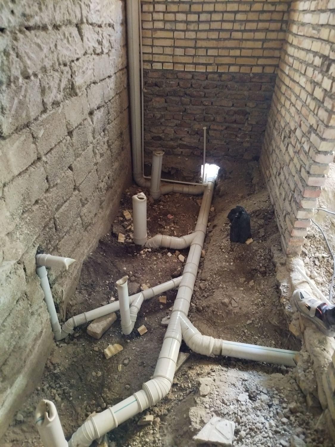 لوله کشی  آب ،فاضلاب ،پکیج رادیات|خدمات پیشه و مهارت|خوی, |دیوار