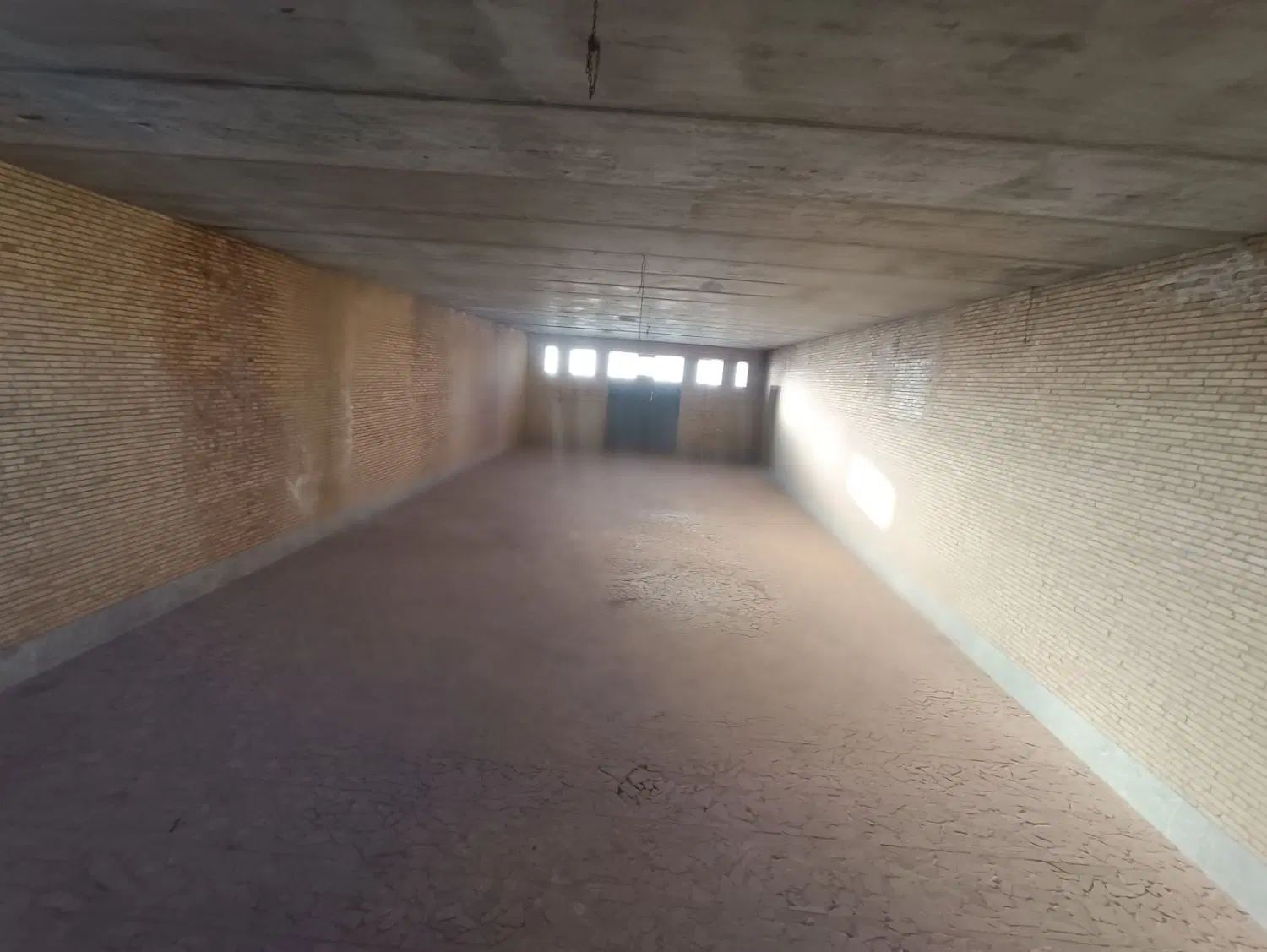 کارگاه صنعتی به همراه نگهبانی کبوترخان|فروش دفتر صنعتی، کشاورزی، تجاری|رفسنجان, |دیوار