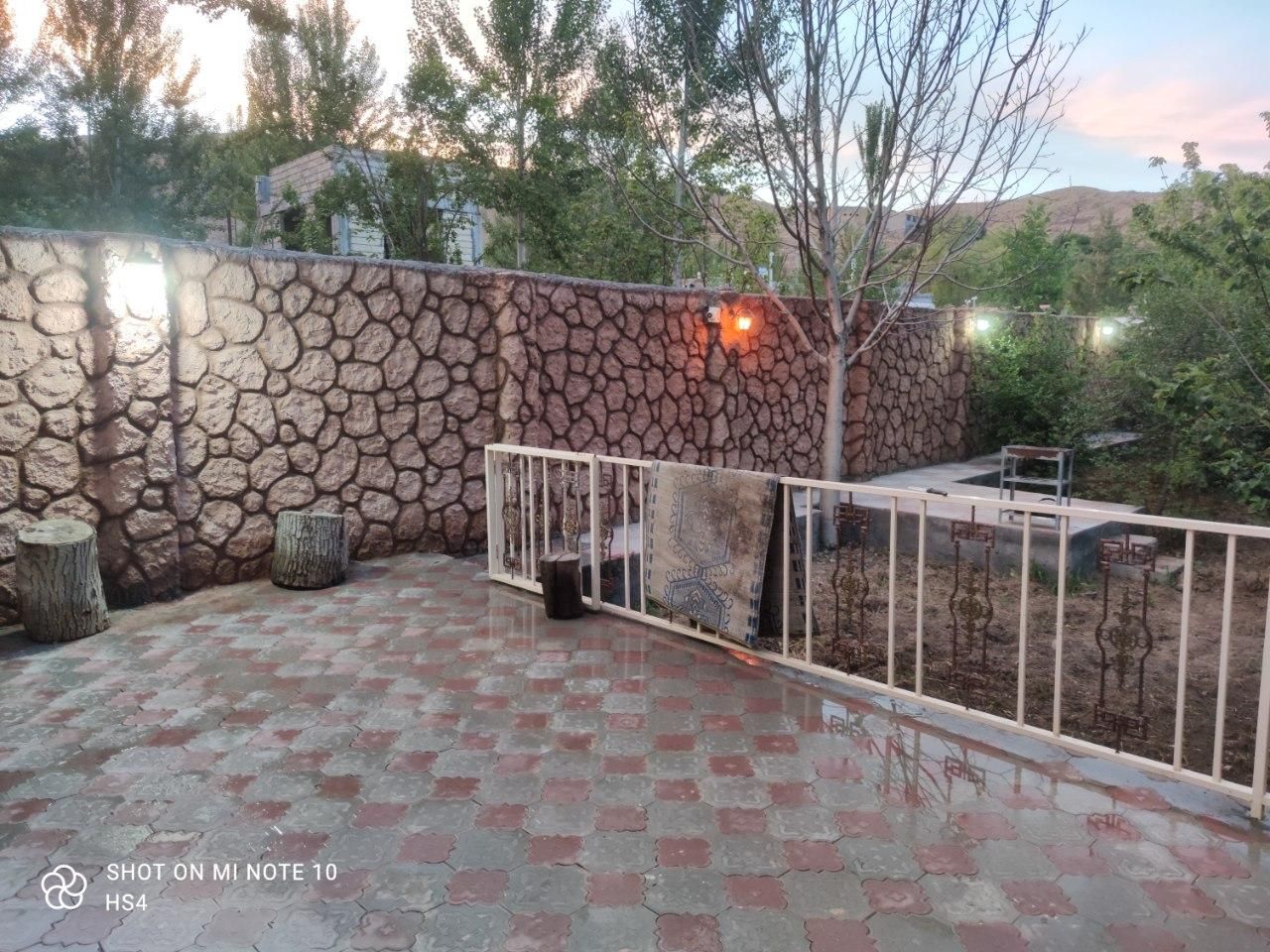 اجاره ویلا باغبهادران باغبادران باغ بهادران|اجارهٔ کوتاه‌مدت ویلا و باغ|اصفهان, ابر|دیوار