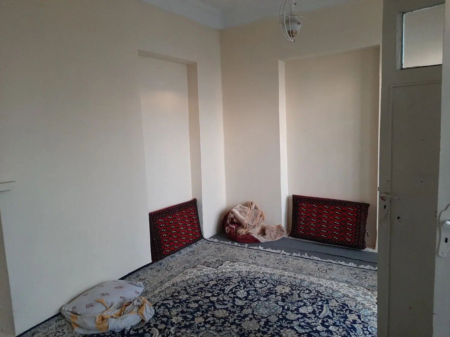 اجاره خانه دربست مرکز شهر خیابان شمس تبریزی|اجارهٔ خانه و ویلا|شیراز, تحویلی|دیوار