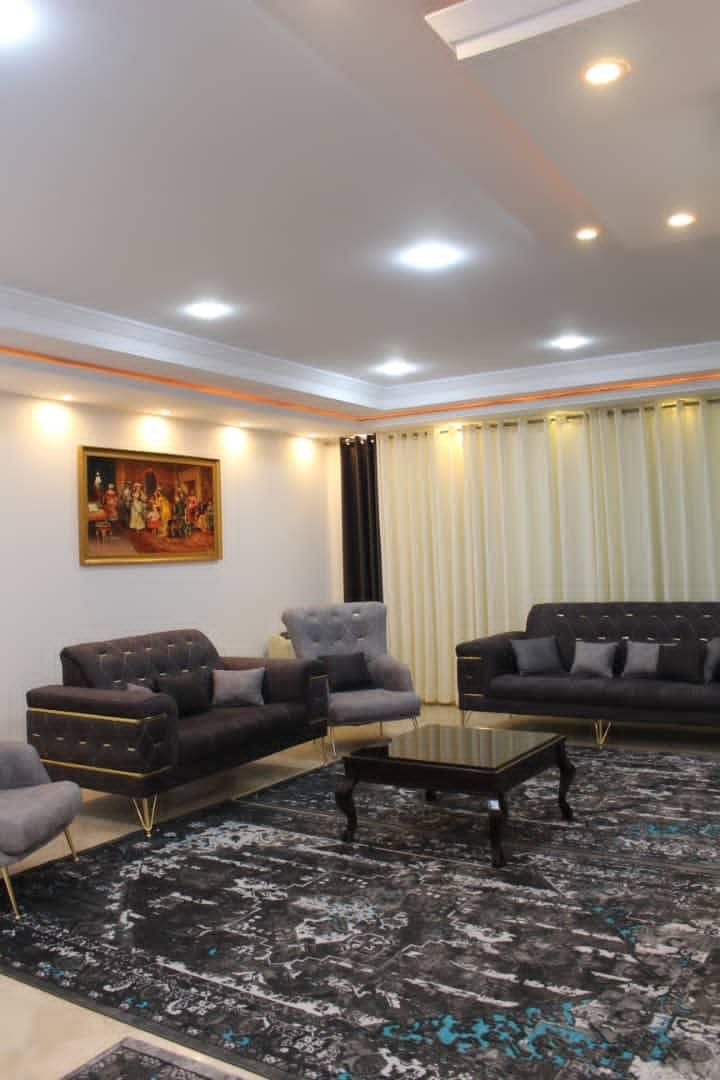 منزل مبله/اجاره آپارتمان/تایمی/درهفت تنان|اجارهٔ کوتاه‌مدت آپارتمان و سوئیت|شیراز, هفت تنان|دیوار