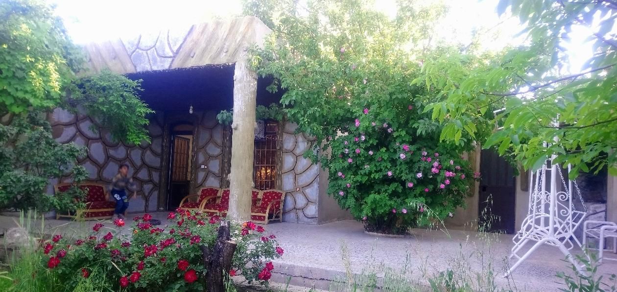 اجاره روزانه/هفتگی دربست ونزدیک به شیراز|اجارهٔ کوتاه‌مدت ویلا و باغ|شیراز, ریشمک|دیوار