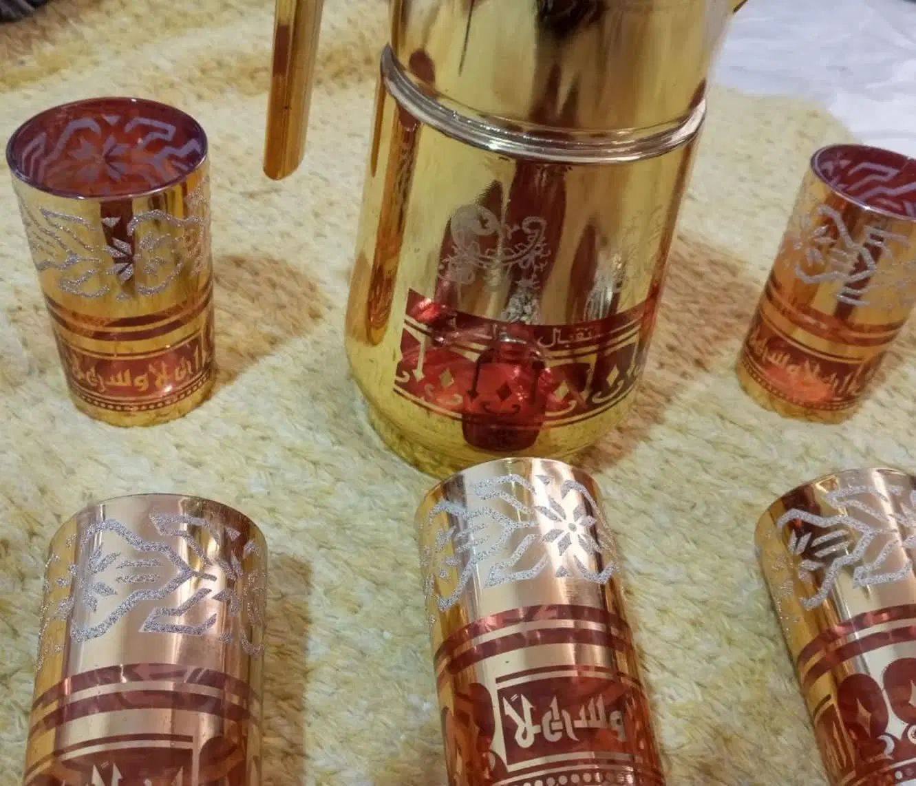 پارچ ولیوان عتیقه طلایی کره ای اهلا وسهلا کارکرده|کلکسیون اشیاء عتیقه|اصفهان, بهرام‌آباد|دیوار