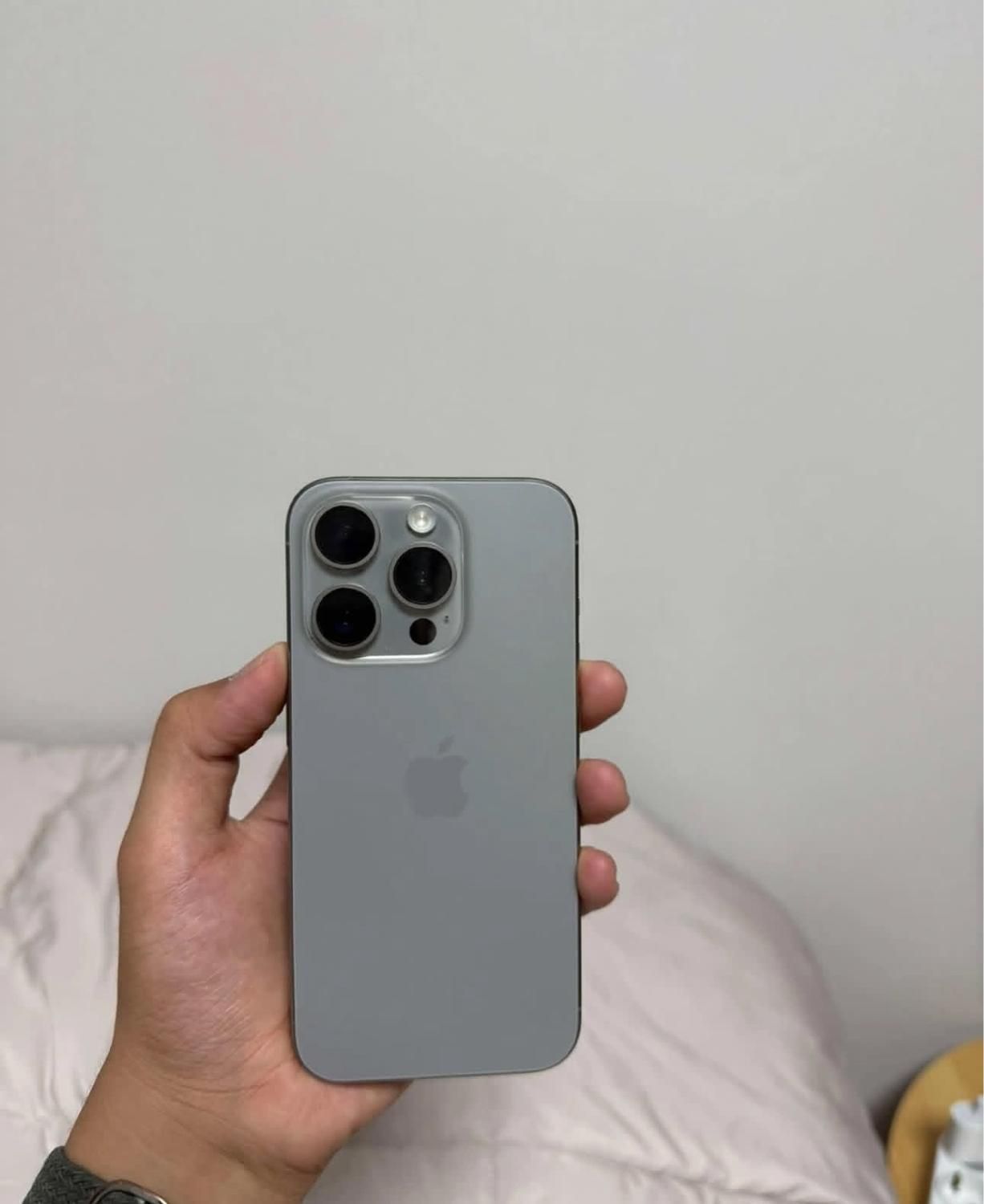 iPhone 15 Pro esim|موبایل|تهران, پرواز|دیوار