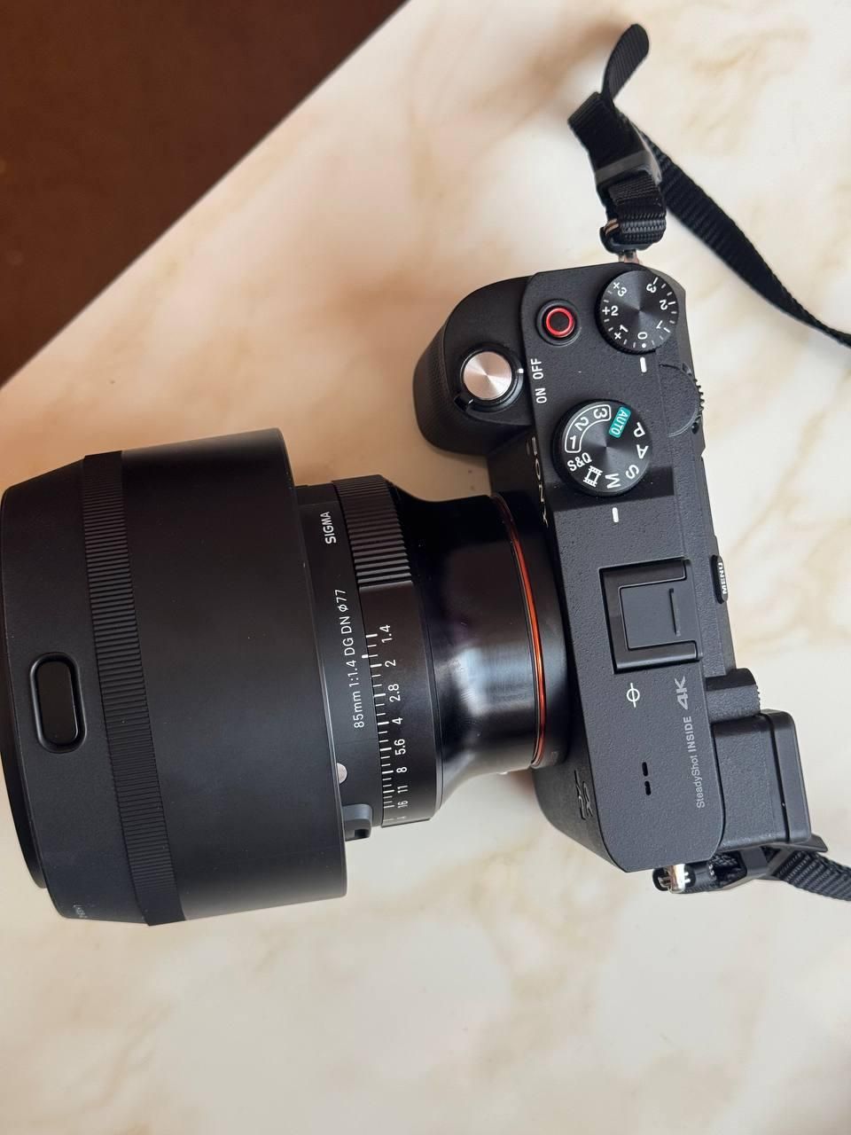 Sony A7C + Sigma 85 f1.4 dg dn در حد|دوربین عکاسی و فیلم‌برداری|تهران, تجریش|دیوار