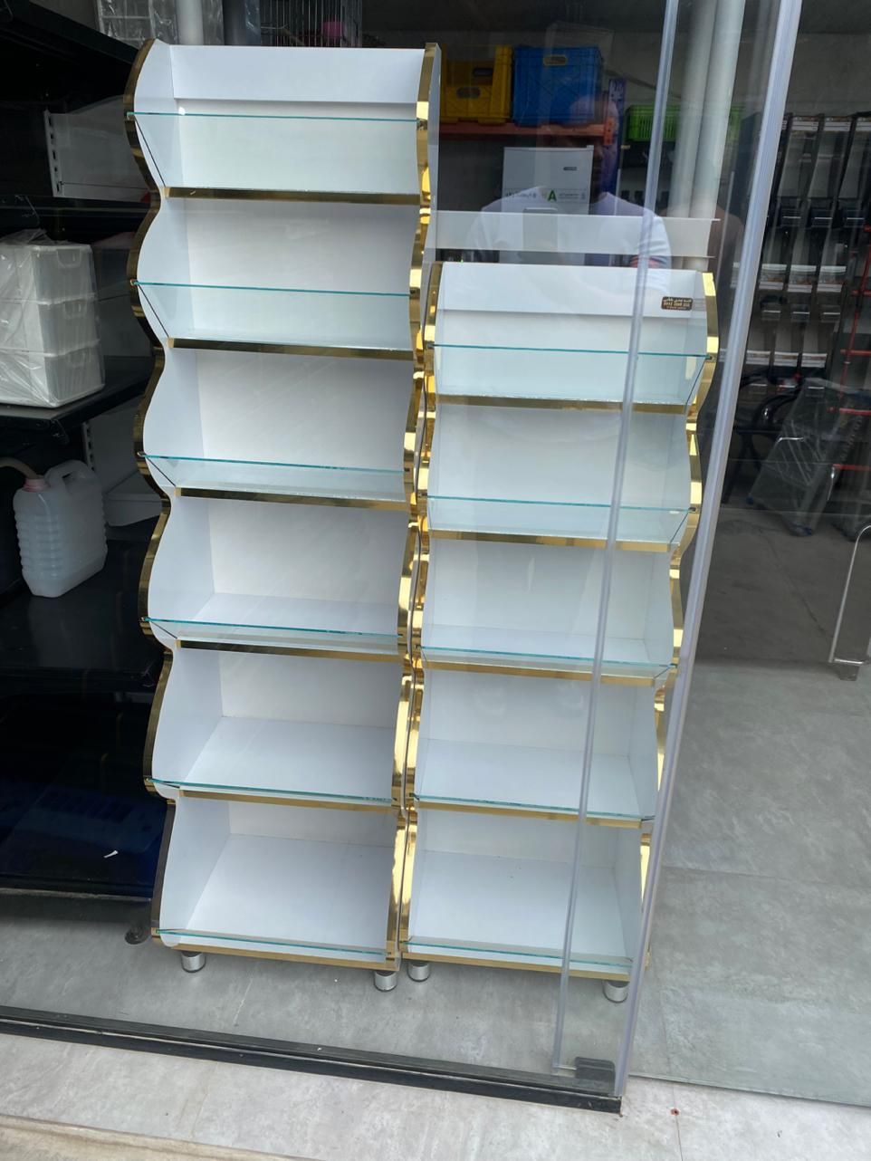 قفسه/استند سیگار/نردبان|فروشگاه و مغازه|پرند, فاز ۴|دیوار