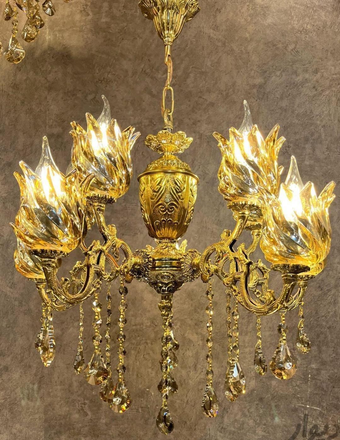 لوستر ۸ شعله ستون پر چهارشاخه|لوستر و چراغ آویز|نسیم‌شهر, |دیوار