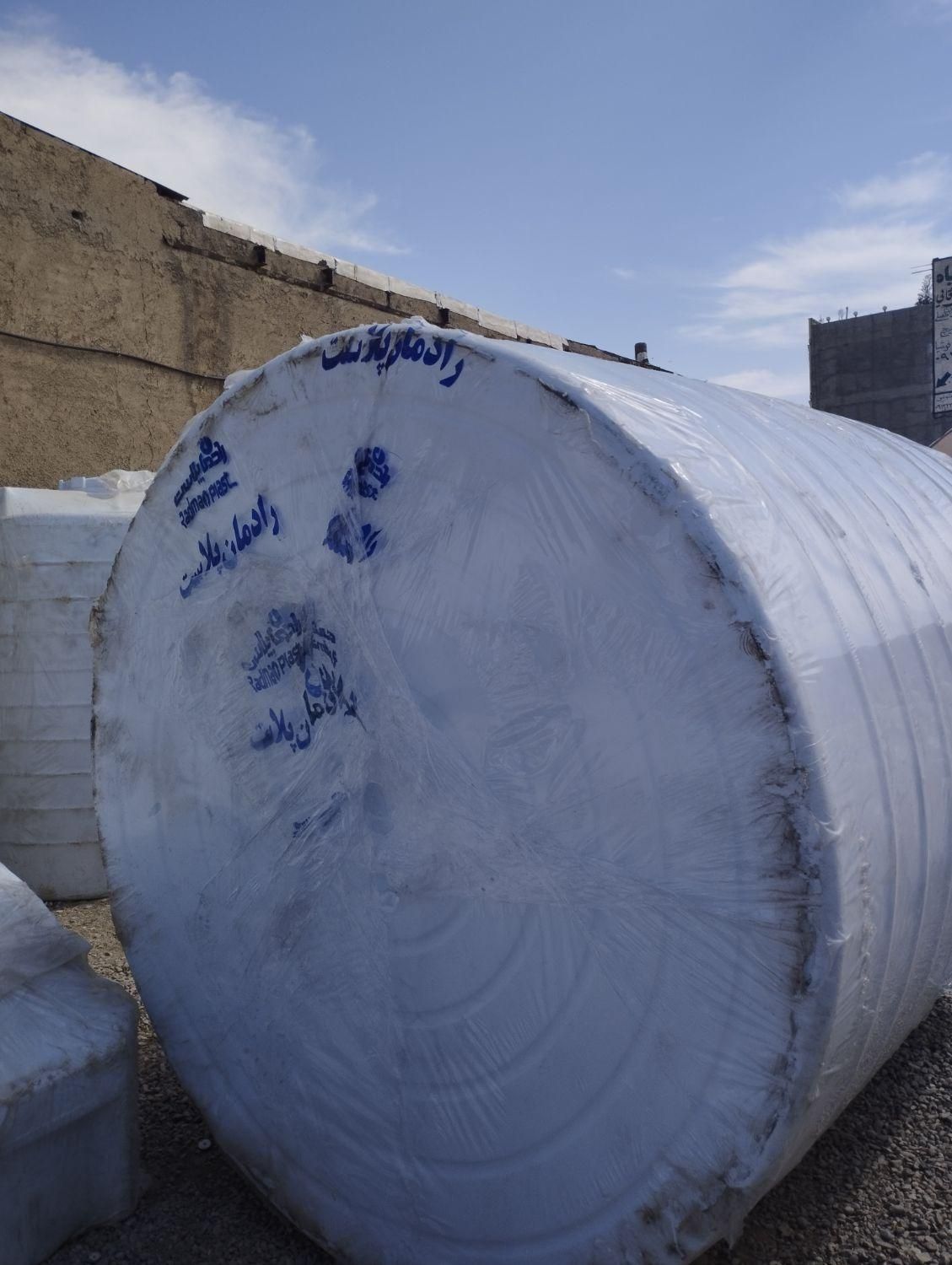 تانکر آب/ مخزن/ سه لایه /ضد جلبک/منبع ۸۰۰۰ لیتر|مصالح و تجهیزات ساختمان|پاکدشت, پاکدشت (مامازند)|دیوار