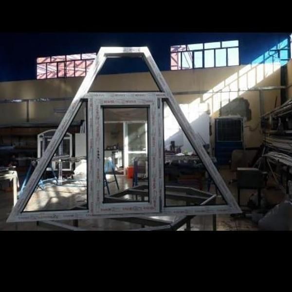 درب و پنجره پی وی سی با سکوریت اقساط|خدمات پیشه و مهارت|سنندج, |دیوار