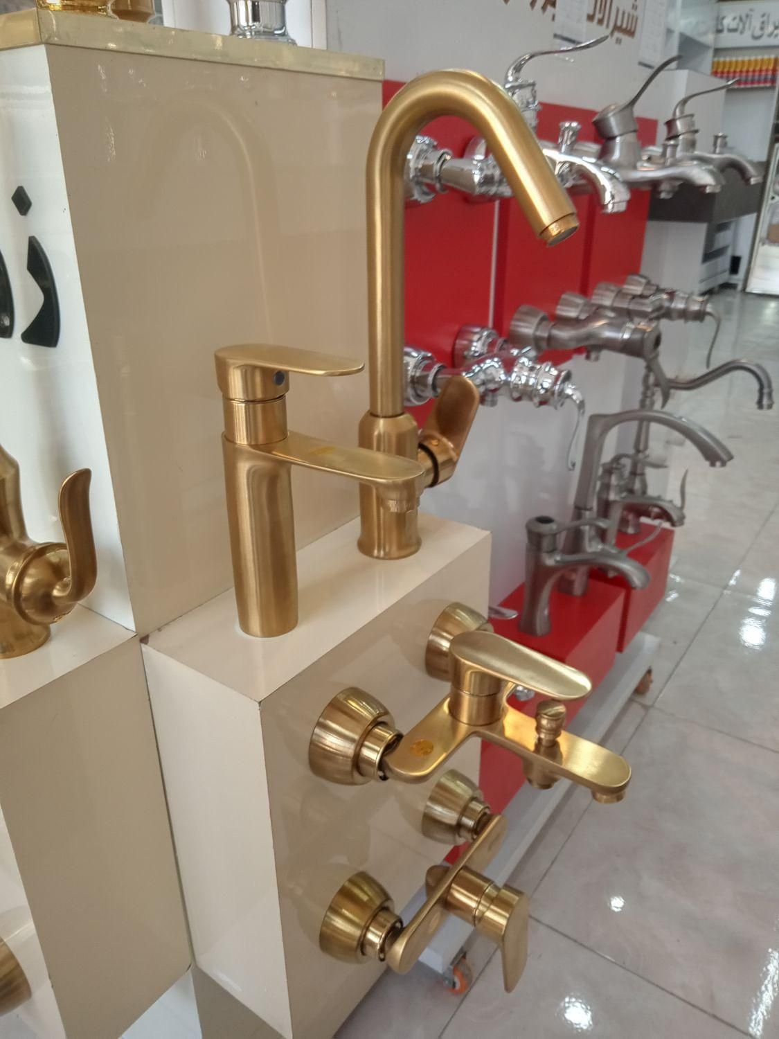 ست  شیرالات زرشام مدل پارما اقساطی|لوازم سرویس بهداشتی|قزوین, |دیوار