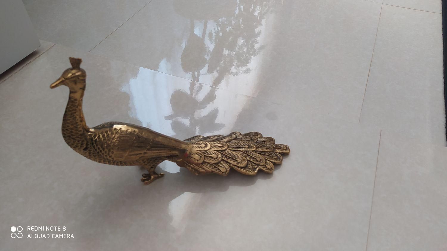 طاووس برنجی سنگین|مجسمه، تندیس، ماکت|ساوه, |دیوار