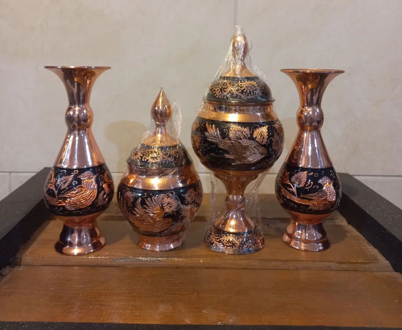شیرینی خوری.شکلات خوری.قندان.گلدان.الماس|صنایع دستی و سایر لوازم تزئینی|اصفهان, شیخ اشراق|دیوار